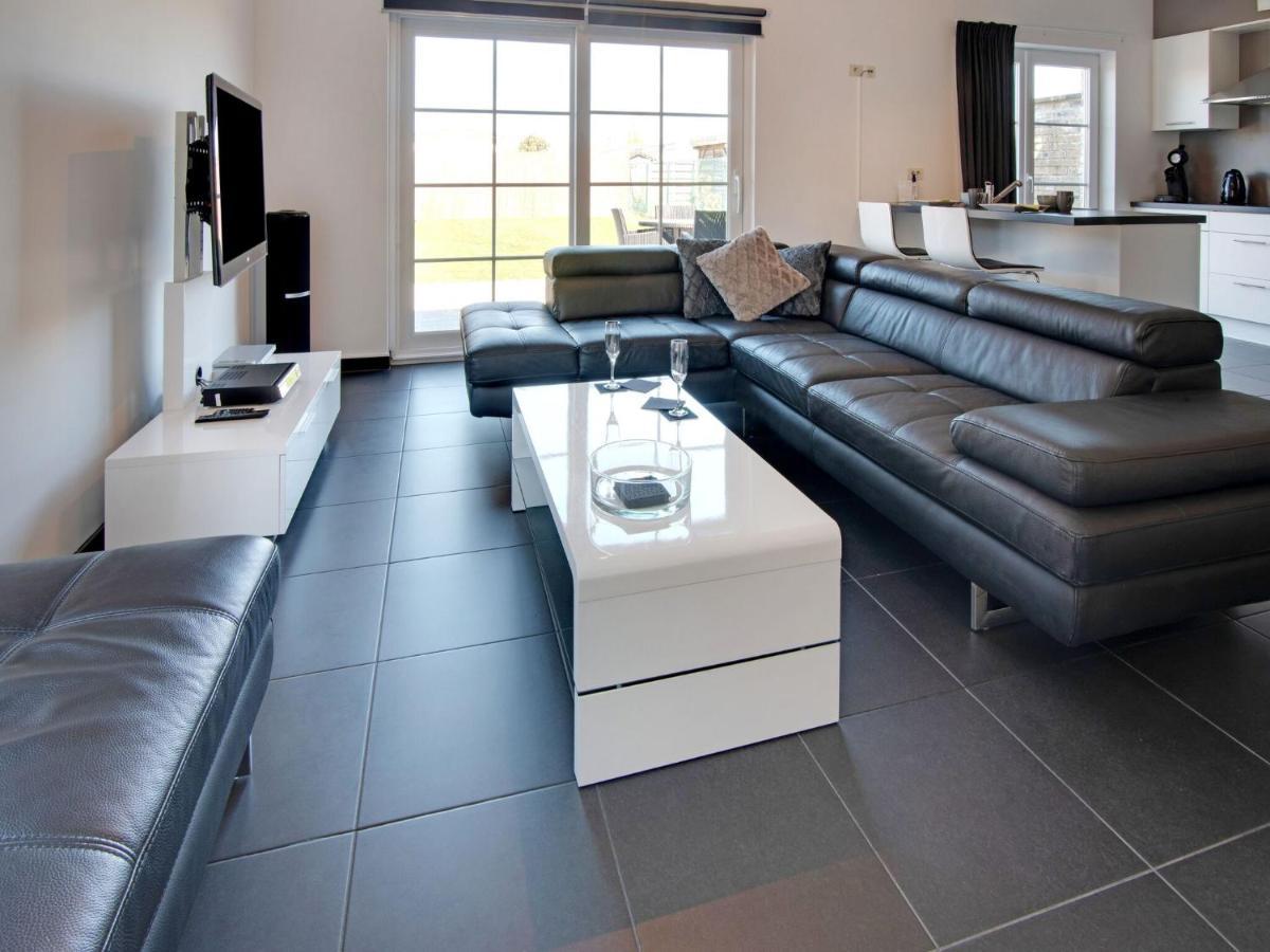 Modern Holiday Home In De Haan With Garden Екстер'єр фото